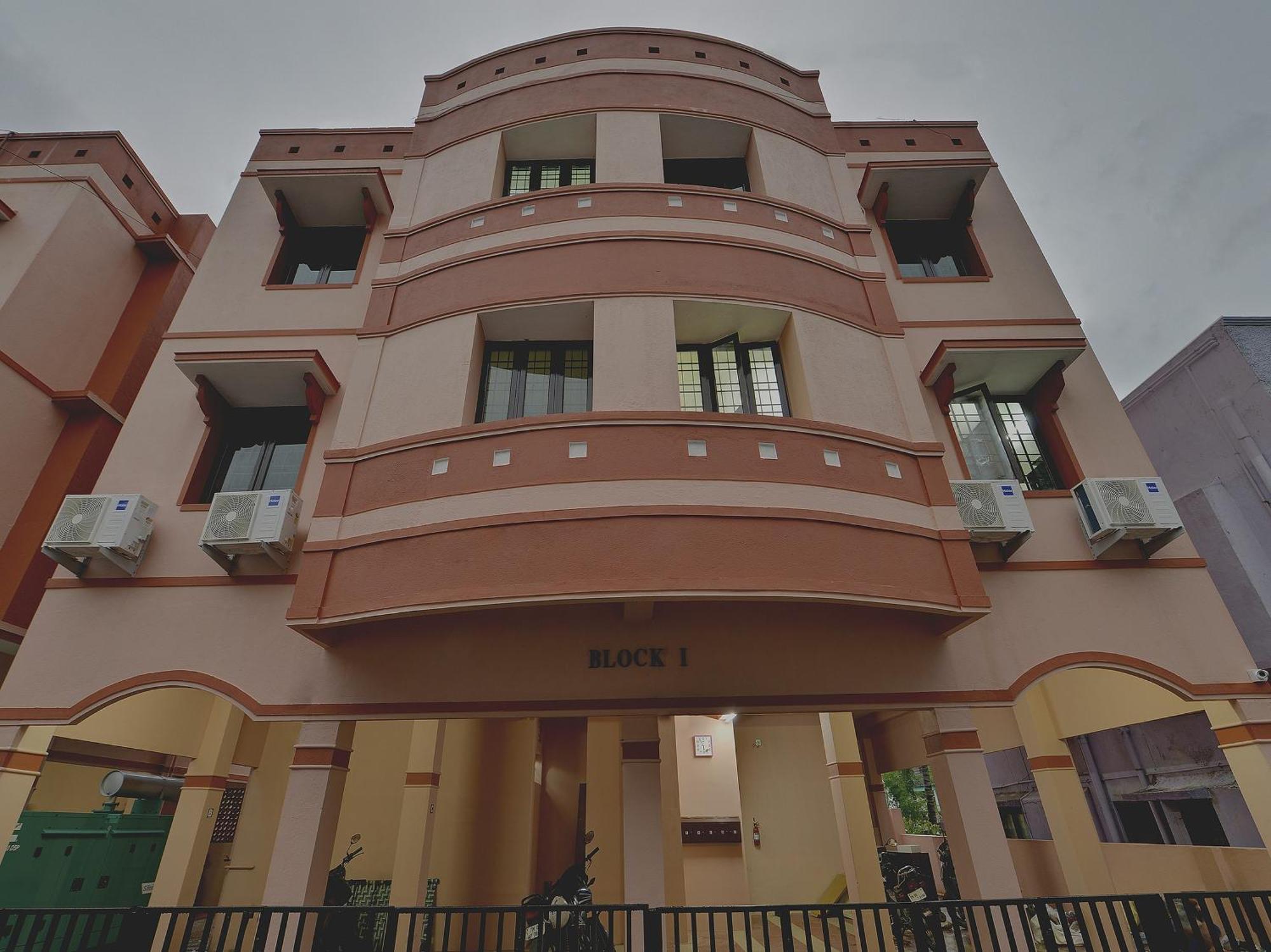Hotel O Home G-Cloud Near Thirumangalam Metro Station Ченай Екстериор снимка